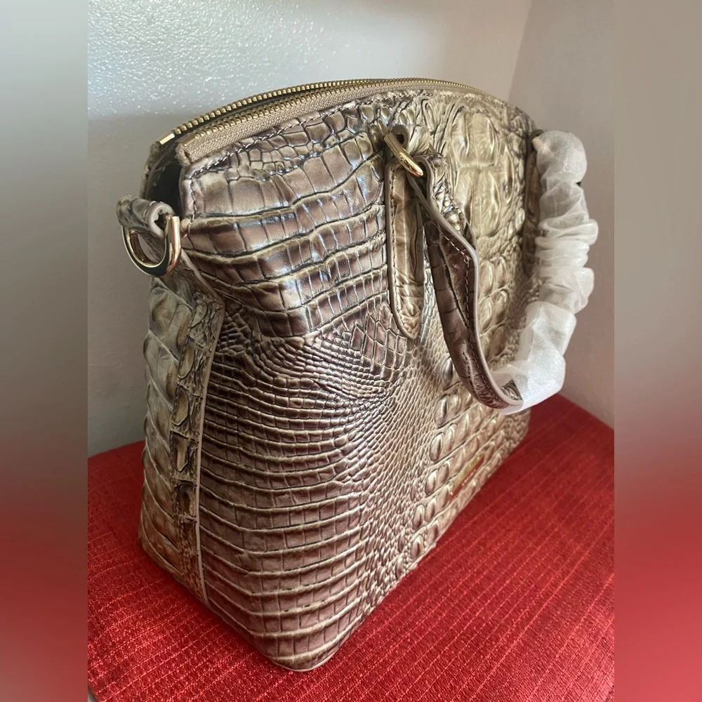 NWT…BRAHMIN… SATCHEL/CROSSBODY CROCODILE/ALLIGATOR EMBOSSED HANDBAG - Picture 7 of 16